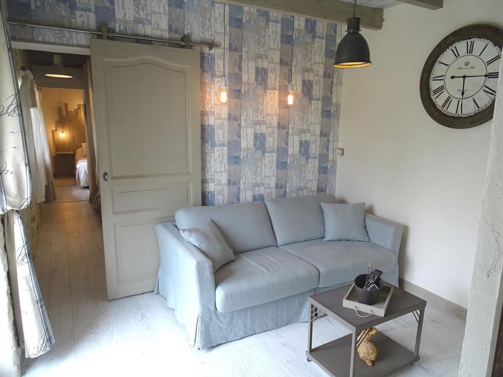 Chambres D'Hotes Domaine De Beunes Pailloles 部屋 写真